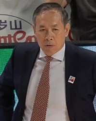 华体会-许利民谈杰曼贝利合砍14分：外援能力和对手有差距 需要团队去调整